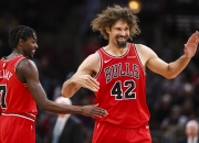 B体育体育app下载地址-马刺客场击败公牛，保持不败势头