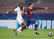 B体育体育在线登录-奥萨苏纳客场胜出，继续保持领先