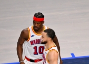 B体育体育注册-尼克斯连胜结束，遭遇不敌掘金