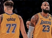 包含塞尔蒂克击败湖人，汤普森封盖詹姆斯的词条