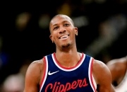 B体育体育培训-快船惊险胜灰熊，乔治难得得分王表现