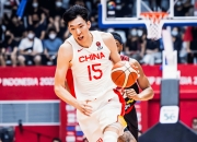 B体育体育app-国内篮球联赛盛况再现，球员风采引关注