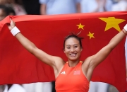 B体育体育下载-包含冲击金牌的中国女足队员全力以赴，精神可嘉的词条