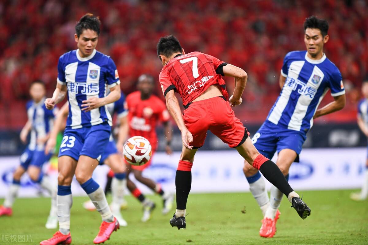 关于北京首钢迎战上海上港，势必势力悬殊的信息