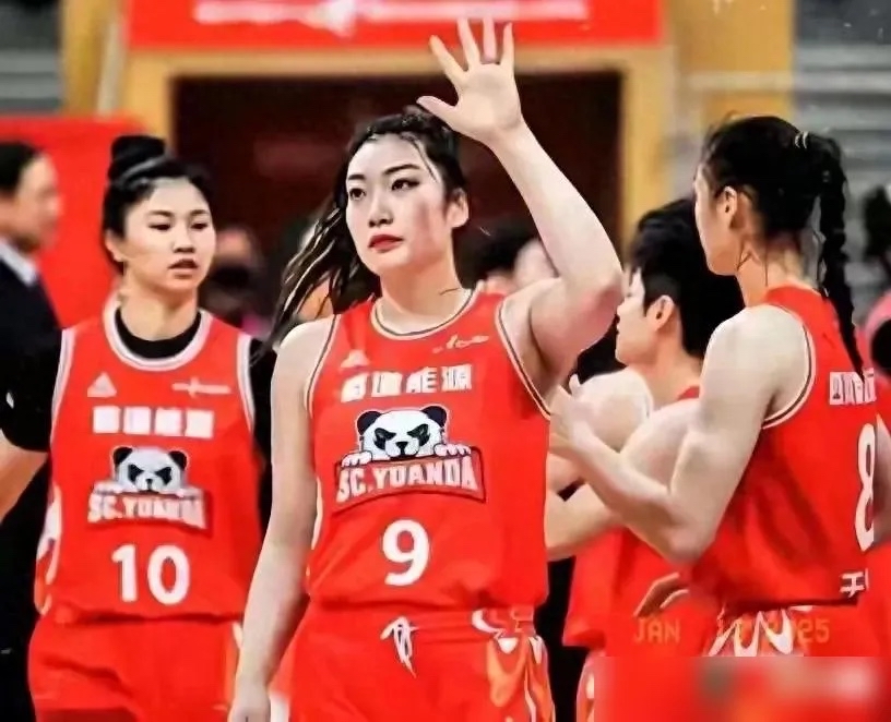 四川队员实力过人,连胜收官 四川队员实力过人,连胜收官