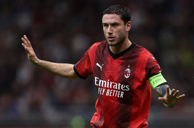 包含AC米兰老将复出复苏!球队定义新目标重新崛起!的词条 包含AC米兰老将复出复苏!球队定义新目标重新崛起!的词条