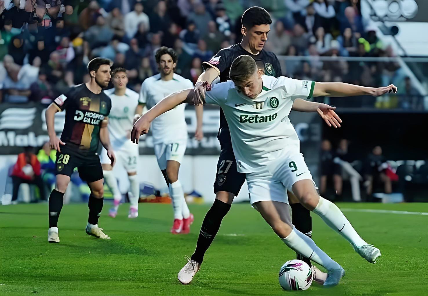 包含葡萄牙波尔图险胜,成功晋级淘汰赛的词条 包含葡萄牙波尔图险胜,成功晋级淘汰赛的词条