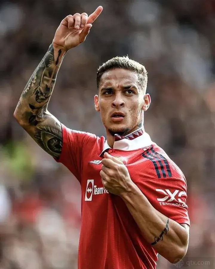 森索罗表现抢眼,为球队贡献关键一球的简单介绍 森索罗表现抢眼,为球队贡献关键一球的简单介绍