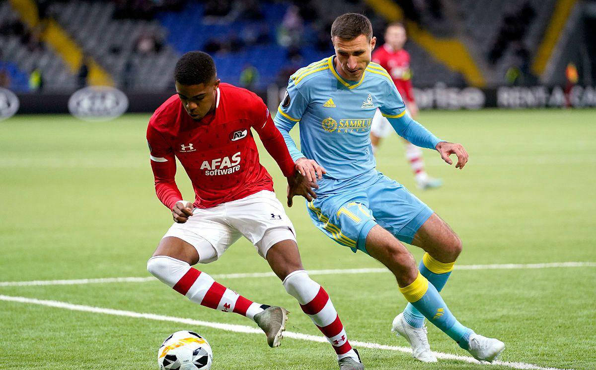 阿贾克斯击败对手,晋级下一轮 阿贾克斯击败对手,晋级下一轮