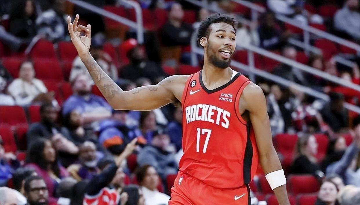 火箭客场胜老鹰,继续领跑 火箭客场胜老鹰,继续领跑