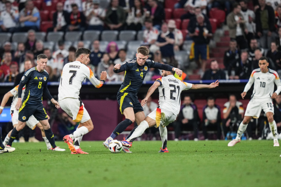 比利时豪取大胜,晋级欧洲杯提前锁定的简单介绍 比利时豪取大胜,晋级欧洲杯提前锁定的简单介绍